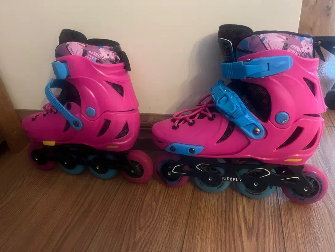 کفش اسکیت kingfly|تجهیزات ورزشی|تهران, زرگنده|دیوار