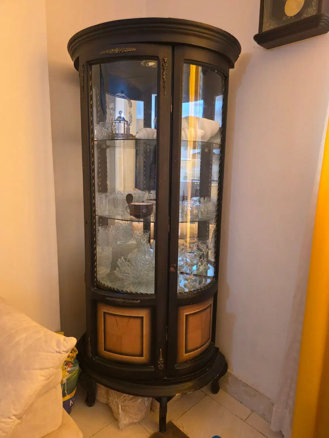 بوفه|بوفه، ویترین، کنسول|بندرعباس, |دیوار