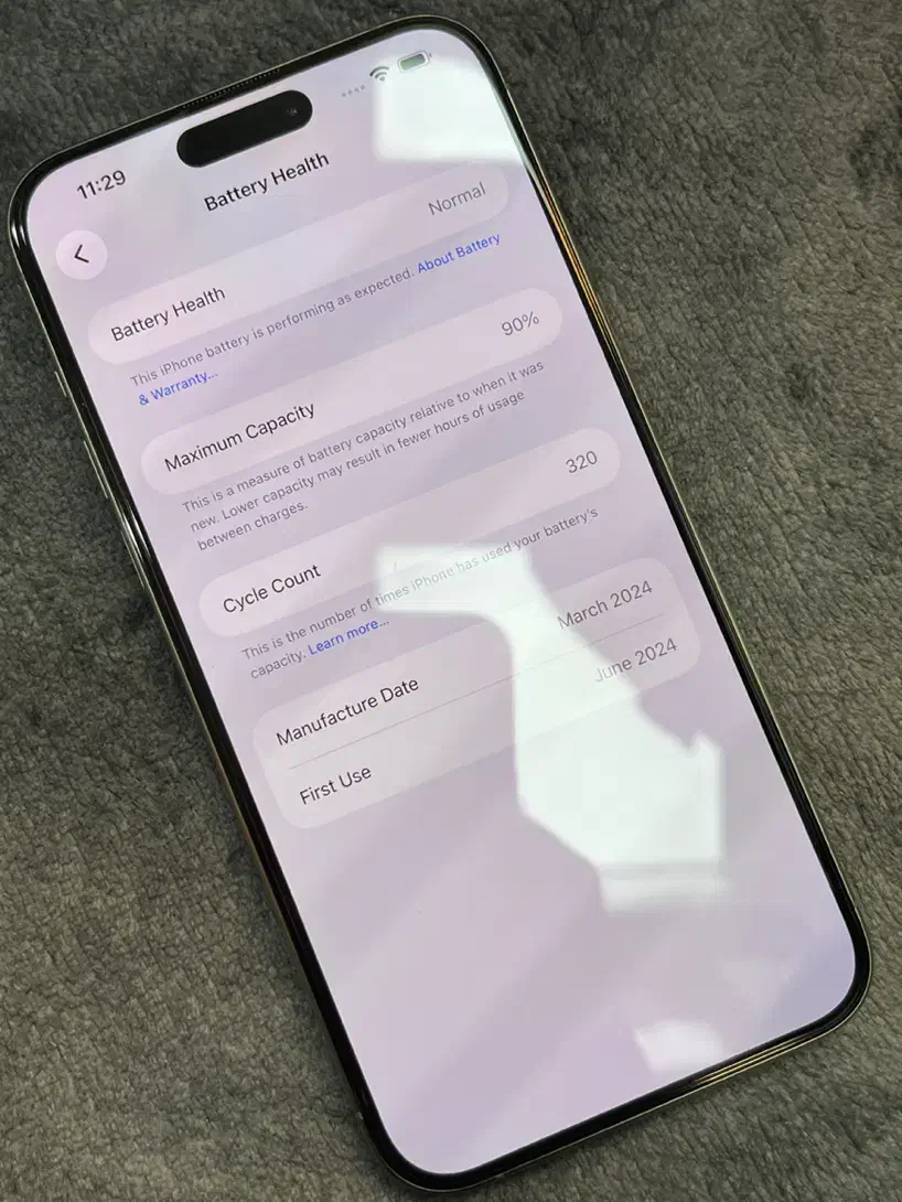 ۱۵ پرومکس ۲۵۶ نچرال|موبایل|بروجرد, |دیوار
