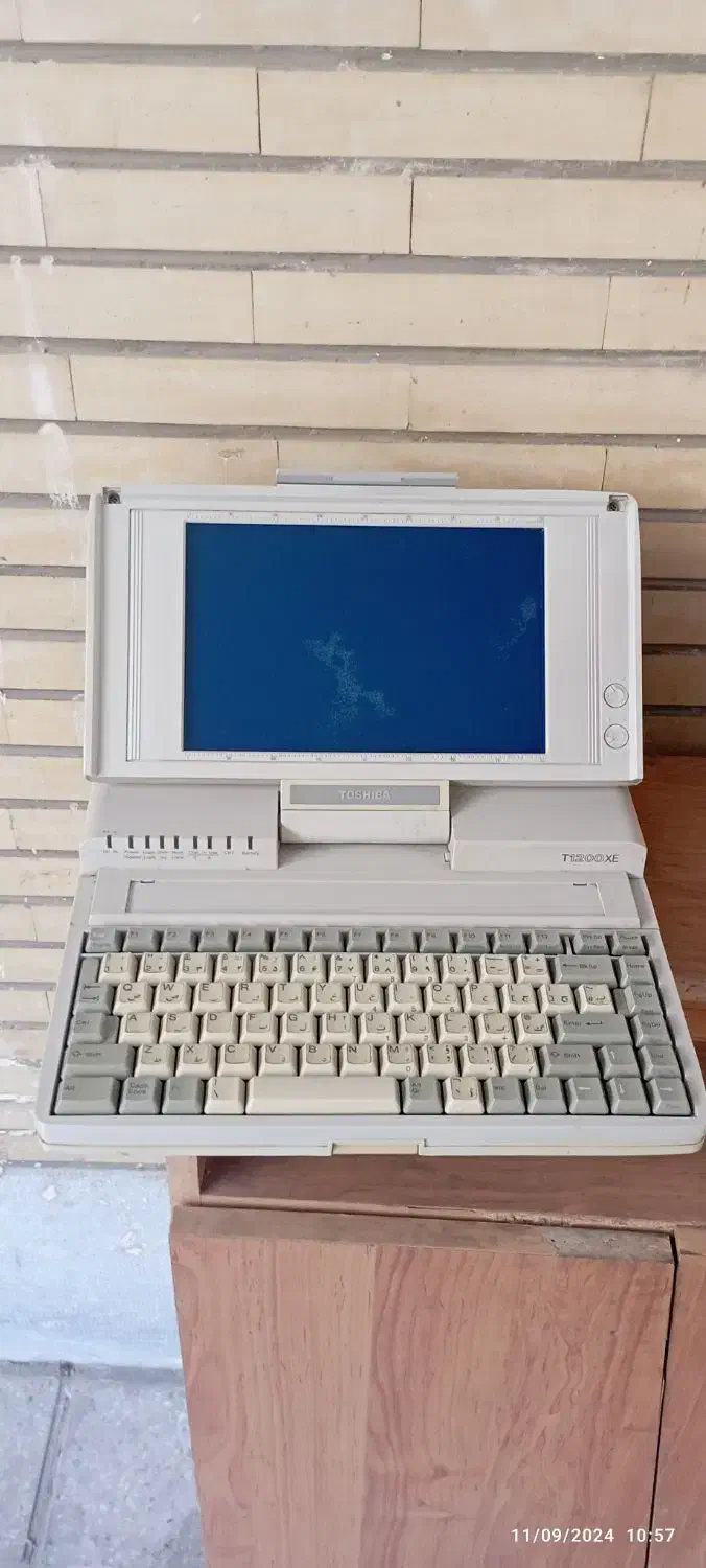 لپ تاب عتیقه به بهترین پیشنهاد|رایانه همراه|اصفهان, آبشار|دیوار