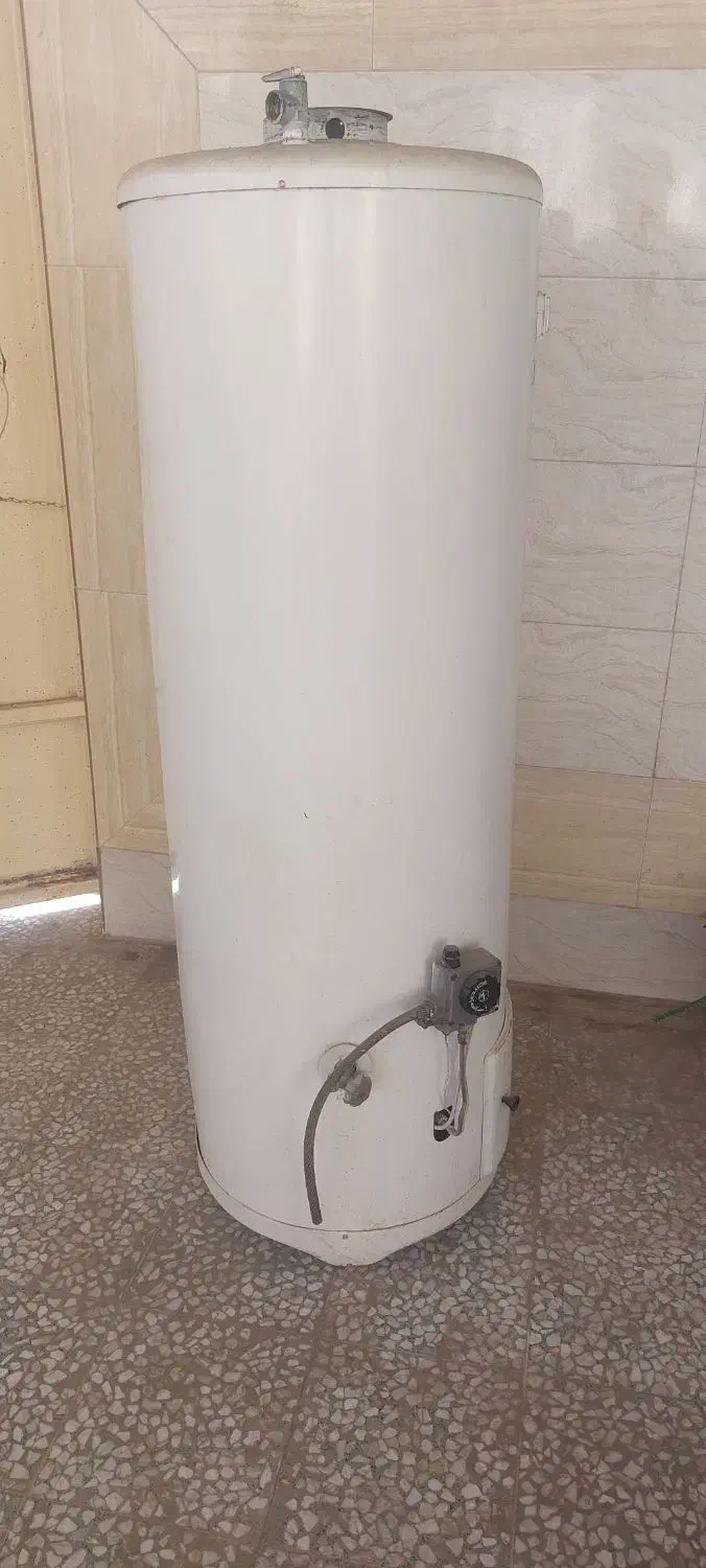 ابگرمکن|آبگرمکن، پکیج، شوفاژ|نجفآباد, امیرآباد|دیوار