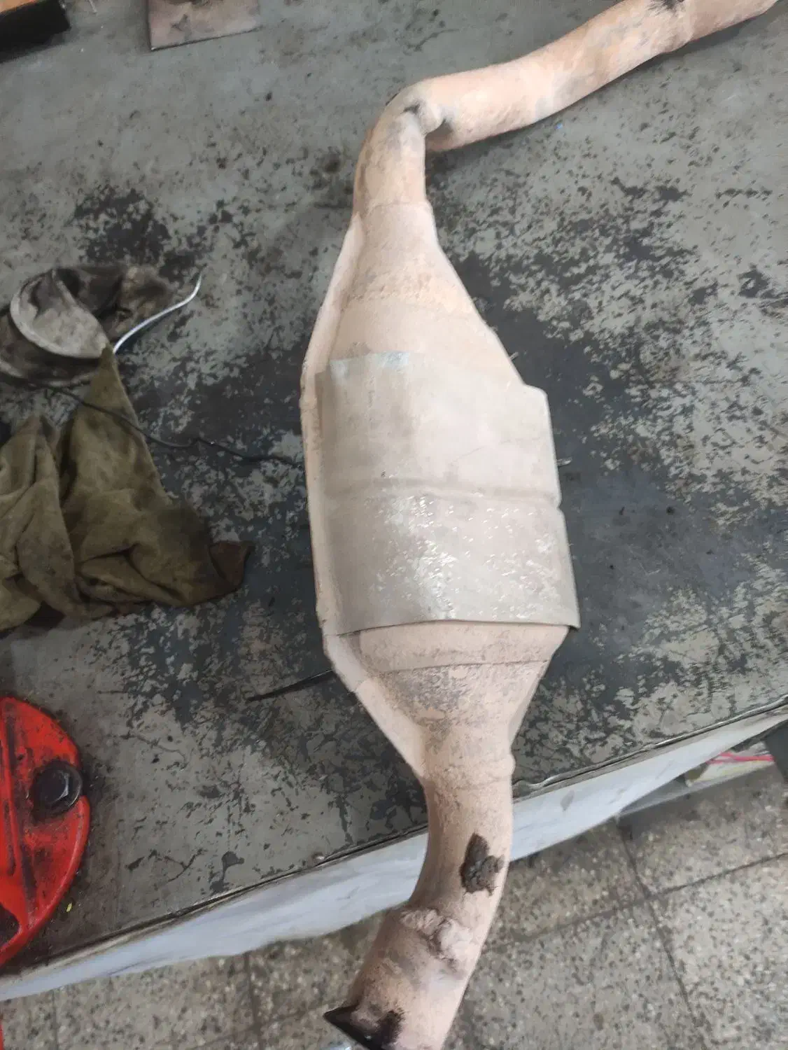 ضایعات کاتالیزور آباده و اقلید ابرکوه|عمدهفروشی|آباده, |دیوار