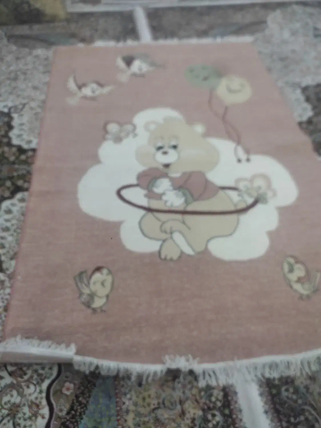 فرش اتاق کودک کاملا سالم ودر حدنو|فرش|دزفول, |دیوار