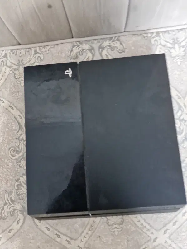 ps4|کنسول، بازی ویدئویی و آنلاین|قم, قلعه یزدیها|دیوار