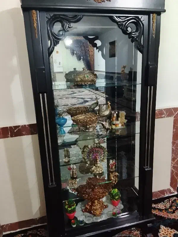 بوفه سالم همراه با وسایل|بوفه، ویترین، کنسول|سنقر, |دیوار