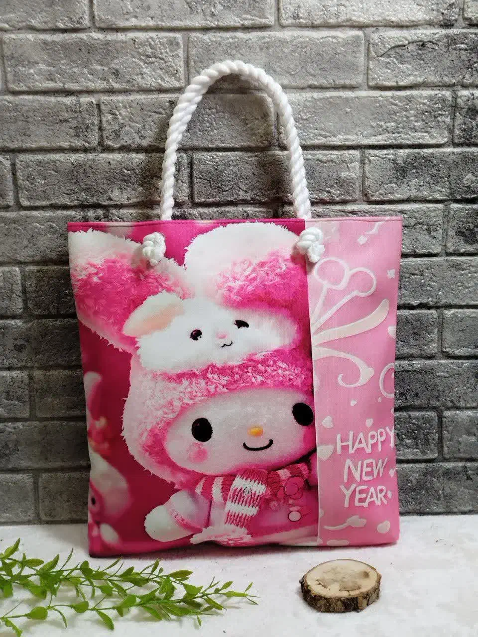 کیف|کیف، کفش، کمربند|ری, دیلمان|دیوار