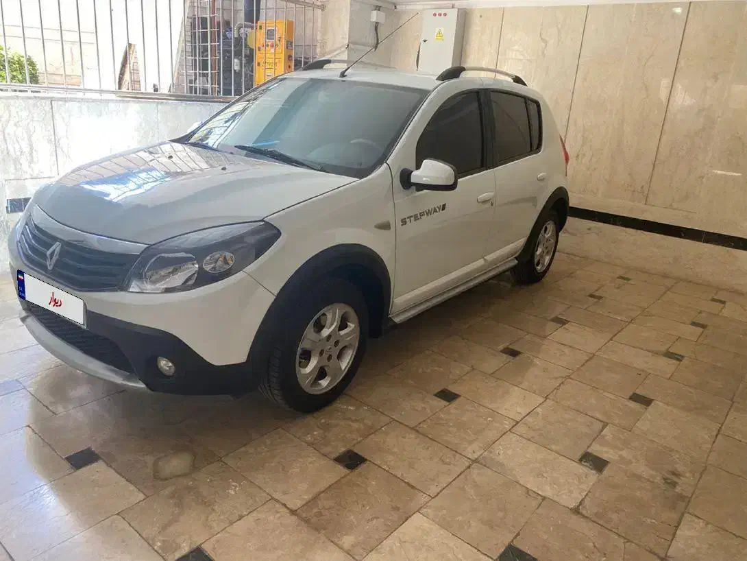 ساندرو اتومات مدل 1396|خودرو سواری و وانت|تهران, آبشار تهران (دریاچه)|دیوار