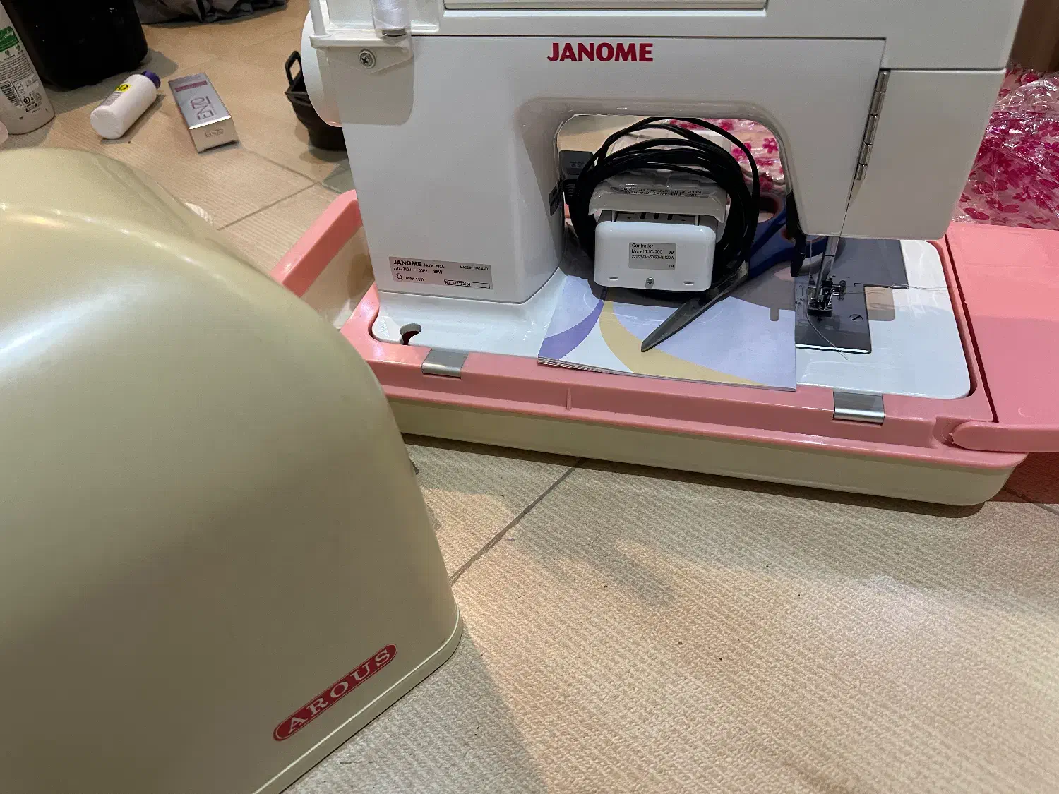 چرخ خیاطی ژانومه ۱۳تومن|چرخ خیاطی و ریسندگی|اردبیل, |دیوار