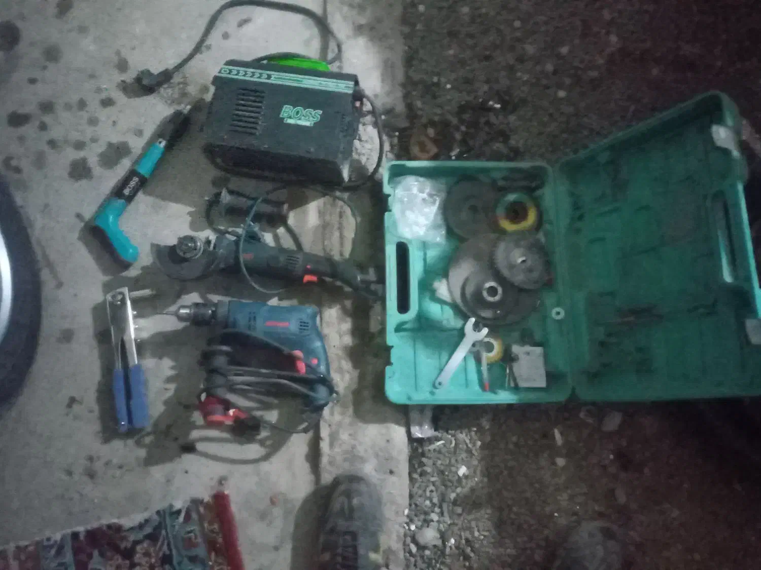 ابزار  برقی|ابزارآلات|قروه, |دیوار