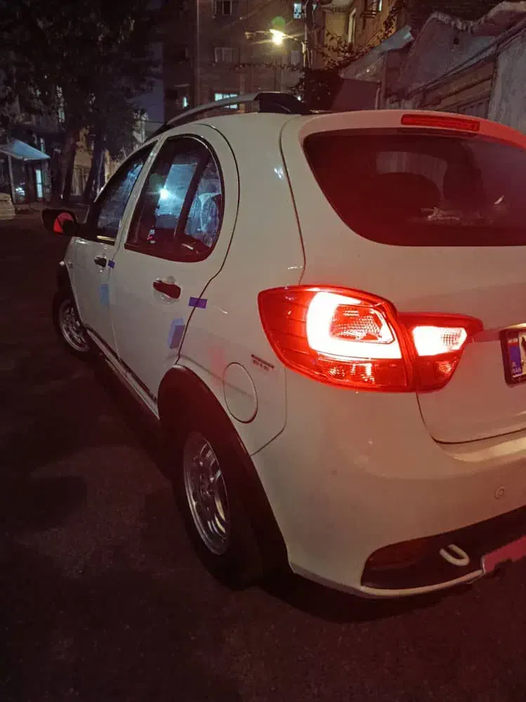 کوییک R مدل 1401 سفید مشکی|خودرو سواری و وانت|رشت, رودباری|دیوار