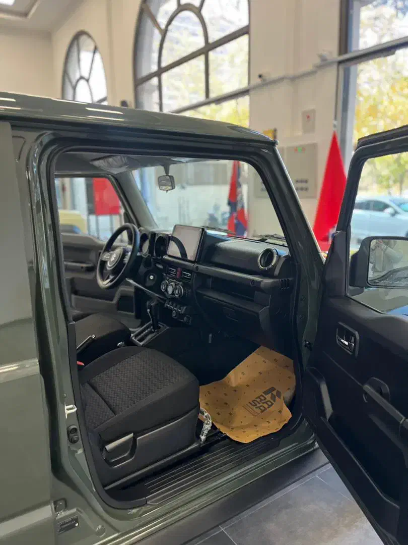 سوزوکی جیمنی ۵ درب ۲۰۲۵|خودرو سواری و وانت|تهران, پونک|دیوار