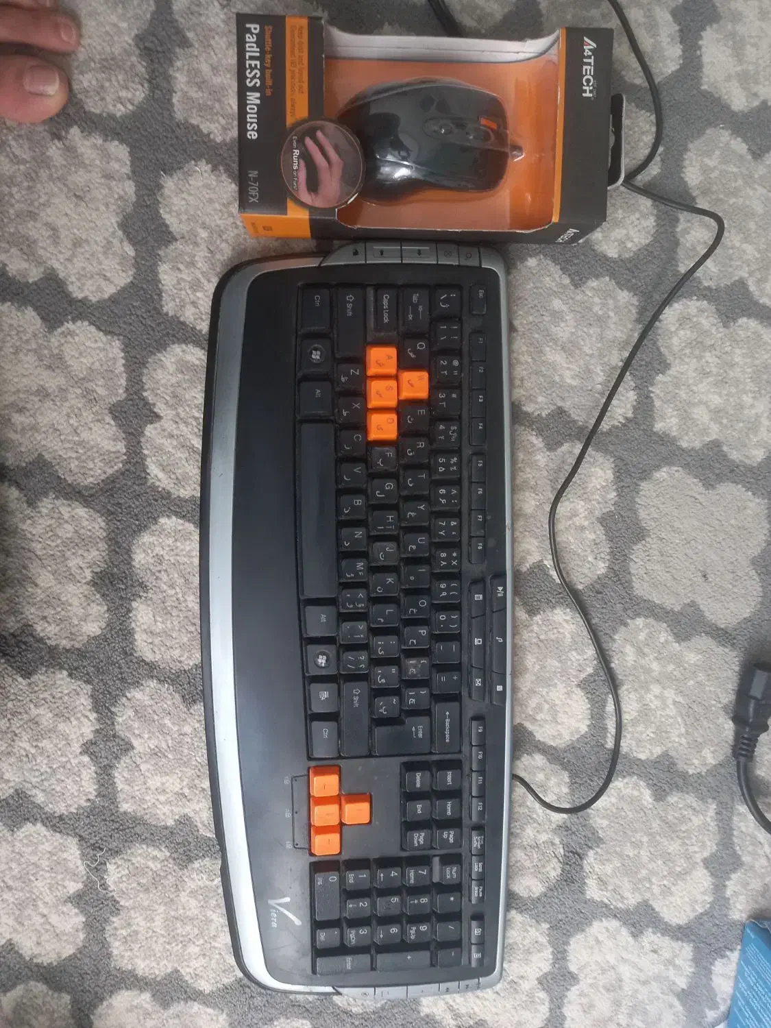 چند عدد کیبورد|قطعات و لوازم جانبی رایانه|فردیس, فرامرزیه|دیوار