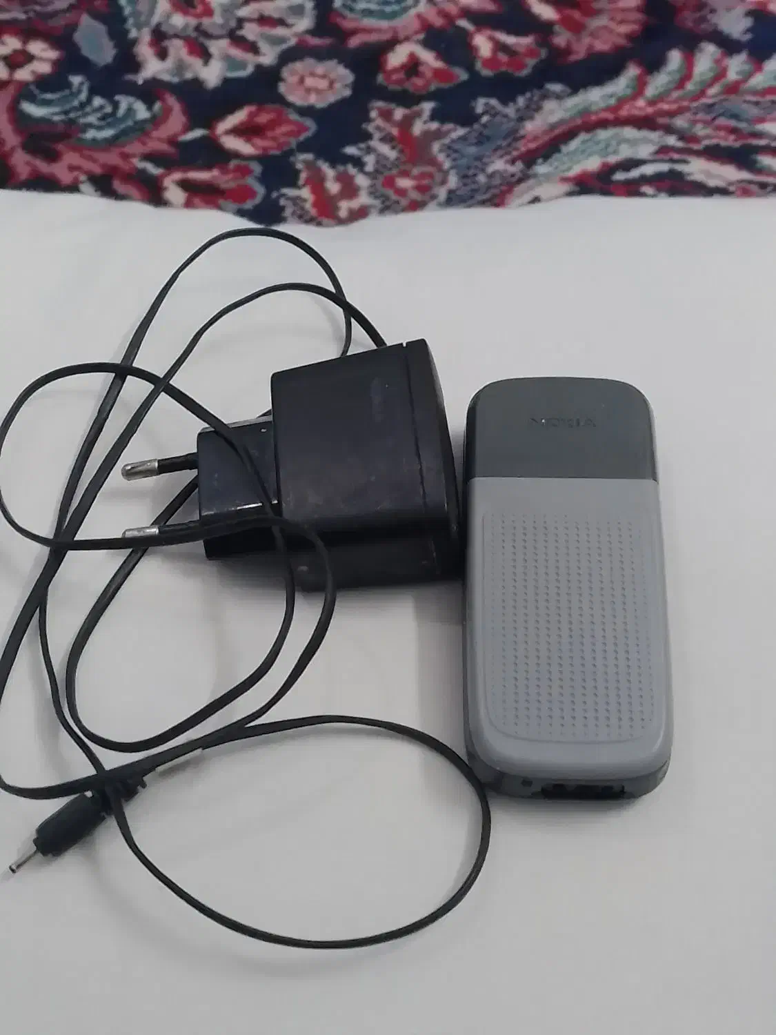 قدیمی مدل ۱۲۰۰|موبایل|تیران, |دیوار