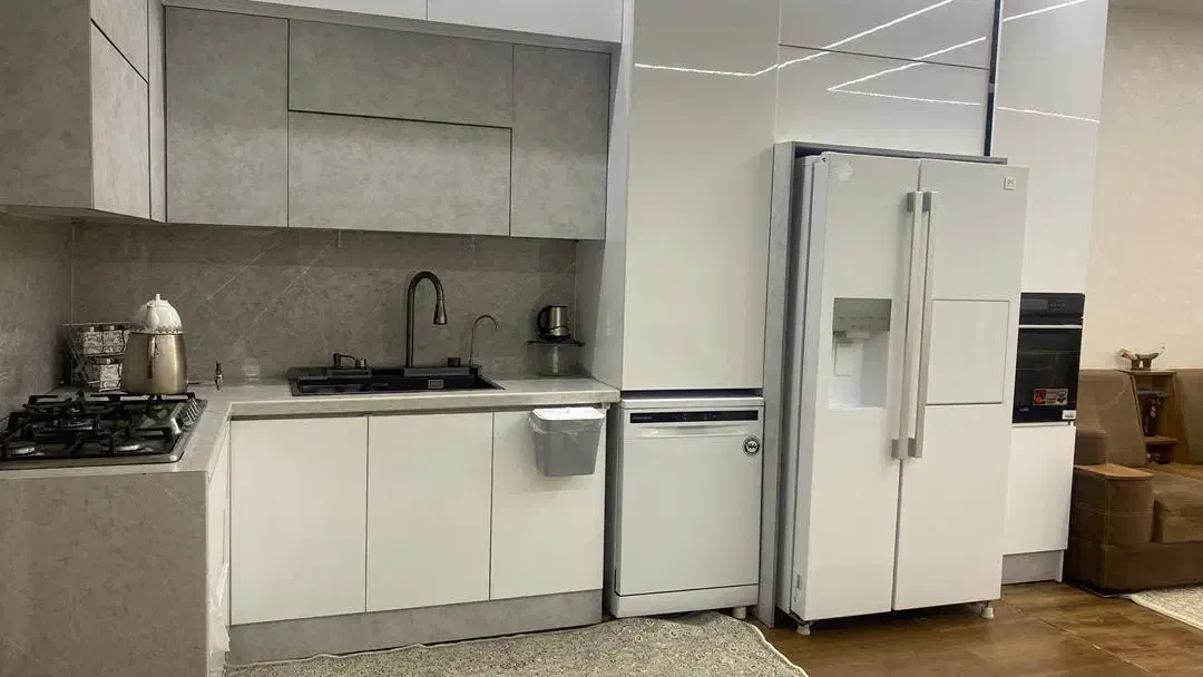 تک واحدی شیک/ ۱۰۵ متر/ غرق نور/جمهوری سعادتی|اجارهٔ آپارتمان|قم, سعادتی|دیوار