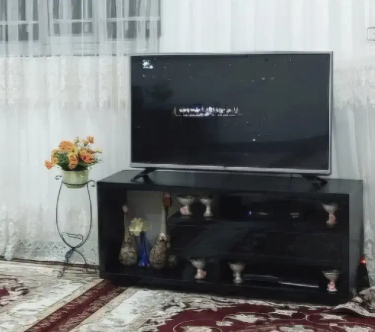 میز تی وی|میز تلویزیون|مریوان, |دیوار