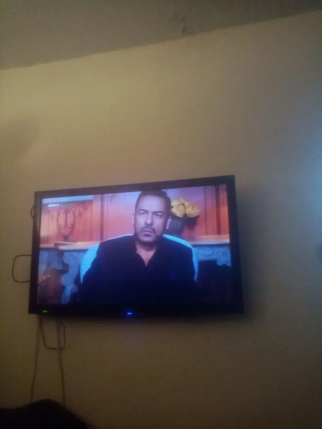 تلویزیون 42اینچ دوو|تلویزیون و پروژکتور|آزادشهر, |دیوار