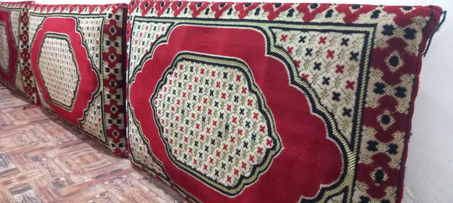 پشتی مناسب الاچیق|پشتی|رشت, بیجارپس|دیوار