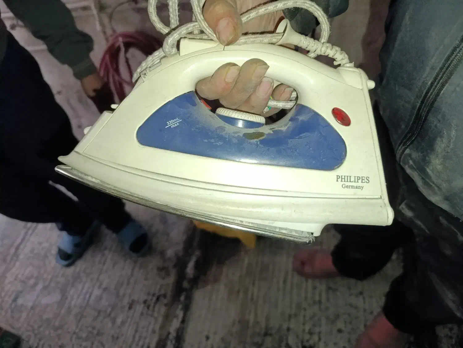 اتو فیلیپس تمیز فوری فوری|اتو و لوازم اتو|تهران, تاکسیرانی|دیوار