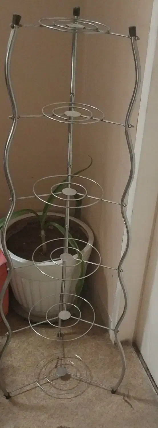 استند قابلمه|آب‌چکان و نظم‌دهنده ظروف|شیراز, کرونی(خاتونک)|دیوار