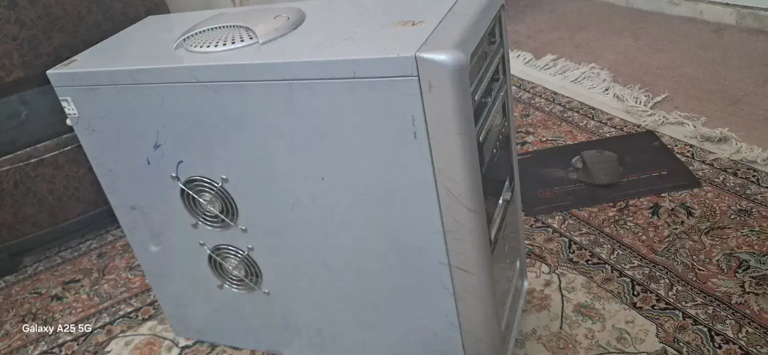 مانیتور وکیس و کیبورد|قطعات و لوازم جانبی رایانه|قم, الغدیر|دیوار