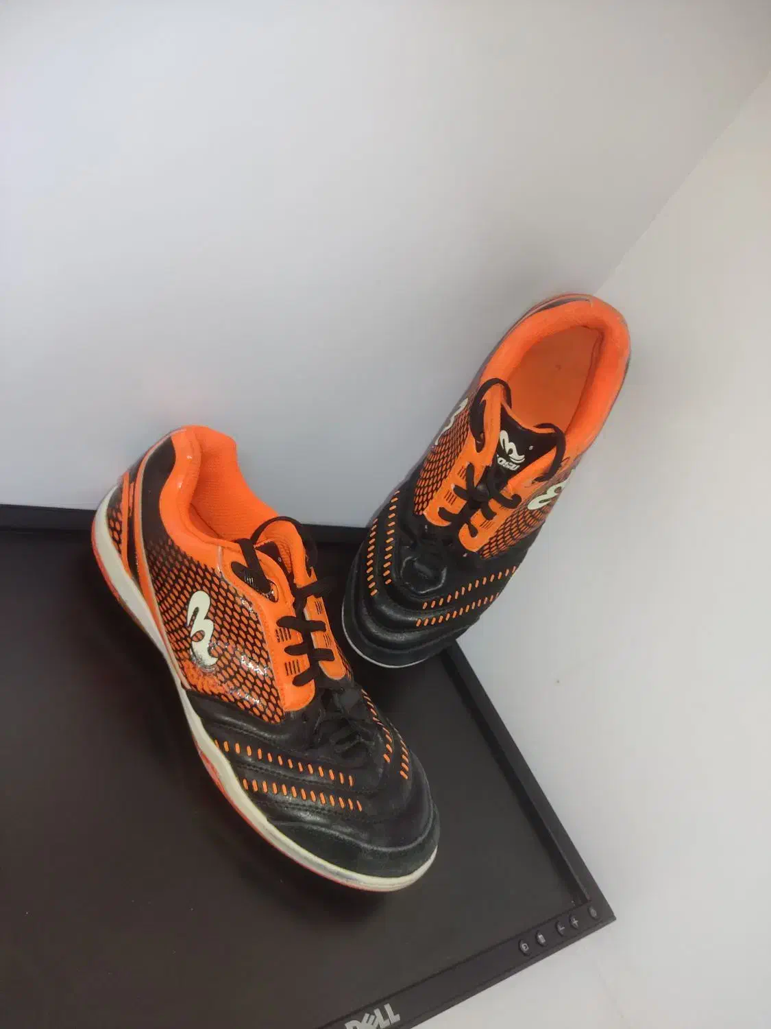 کفش سالنی نو نو|تجهیزات ورزشی|ساوه, |دیوار