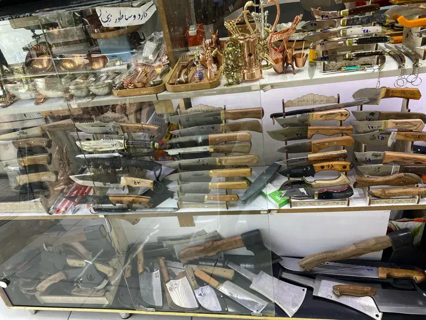 کارد ساطور و تبر زنجانی|ابزارآلات|صدرا-فارس, فاز ۱|دیوار