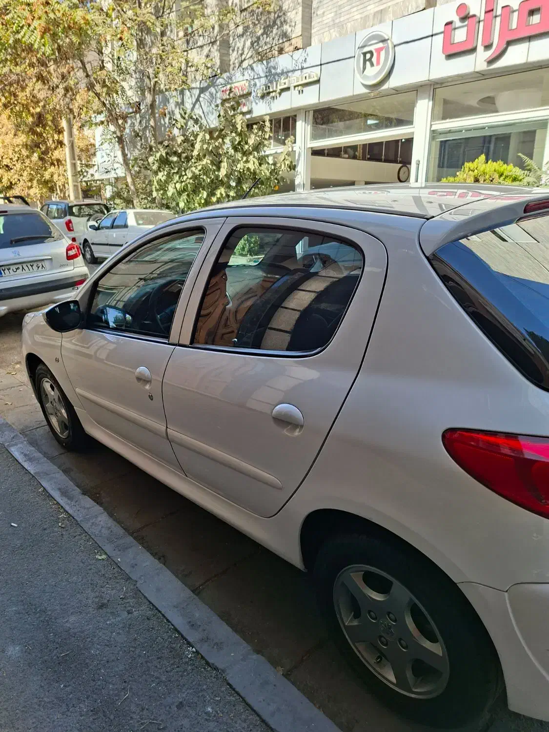 پژو ۲۰۷ اتوماتیک|خودرو سواری و وانت|کرج, گوهردشت|دیوار