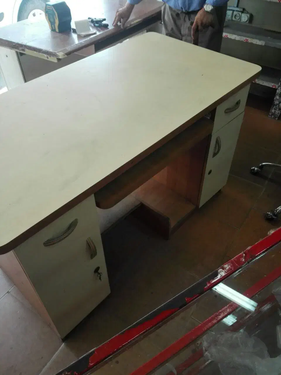 وسایل منزل به قیمت ارزان بازدیدحضوری|ماشین لباسشویی و خشک‌کن لباس|بندر انزلی, معلم|دیوار