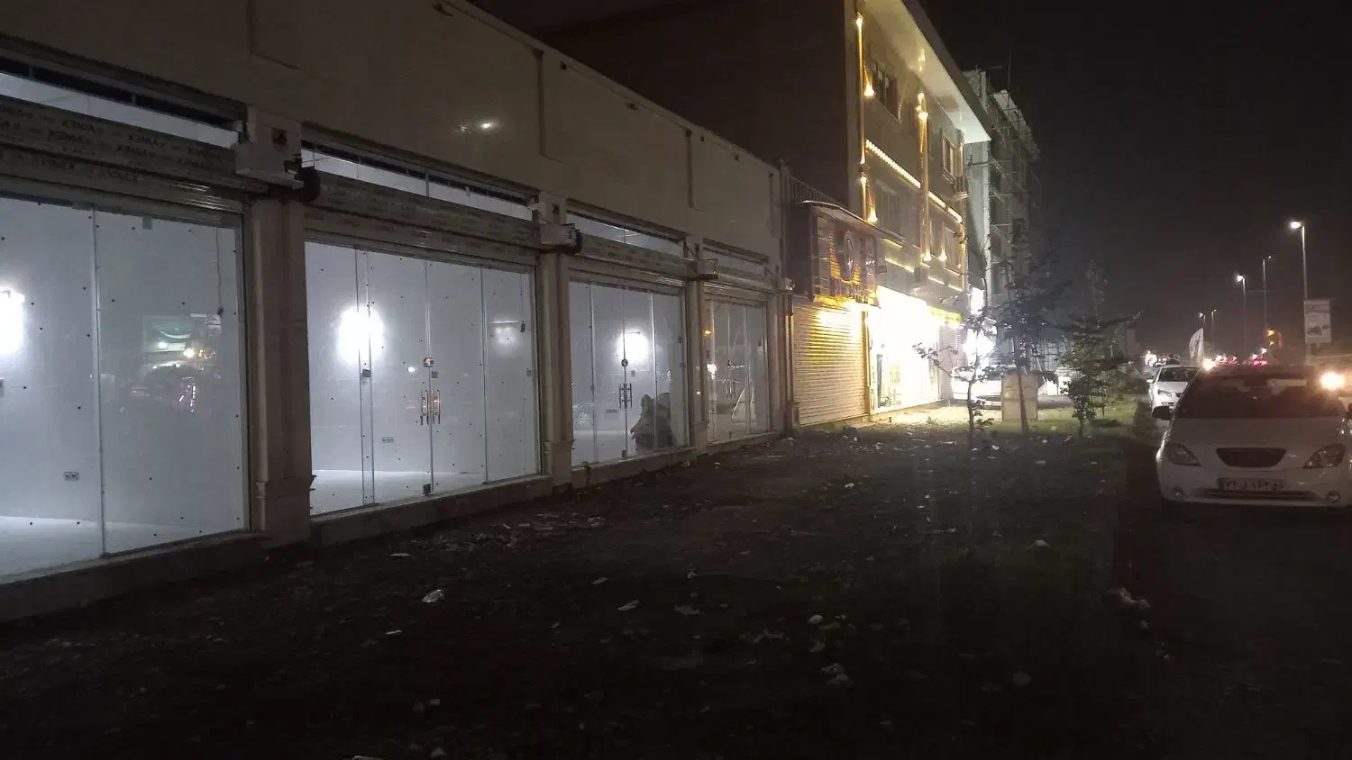 اجاره  مغازه  ۳۲ متری در خیابان شهدا|اجارهٔ مغازه و غرفه|فومن, |دیوار