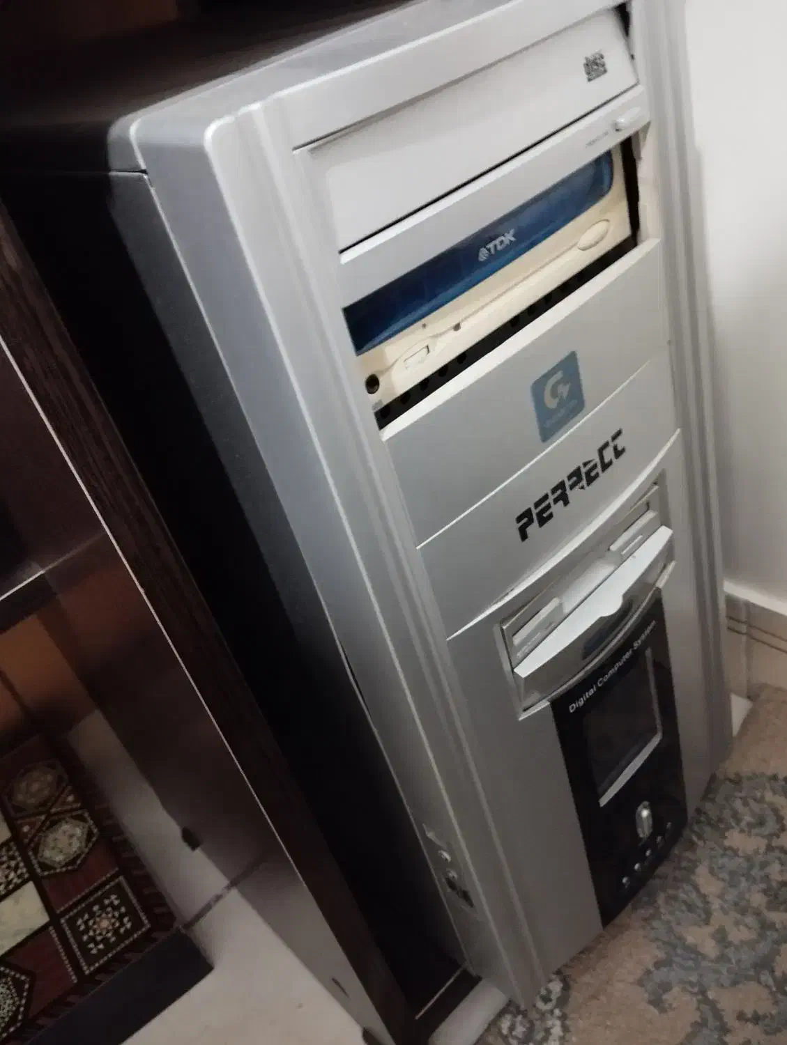 کامپیوتر رو میزی کاملا سالم با تمام وسایل|رایانه رومیزی|ری, دولتآباد|دیوار