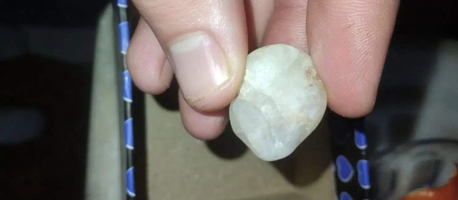 سنگ قیمتی|کلکسیون اشیاء عتیقه|قم, باغ کرباسی|دیوار