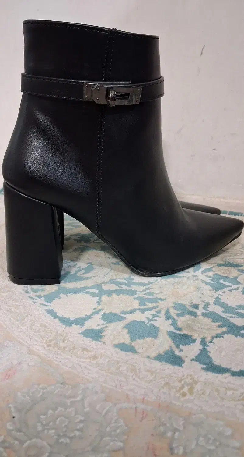 پوتین|کیف، کفش، کمربند|اردبیل, |دیوار