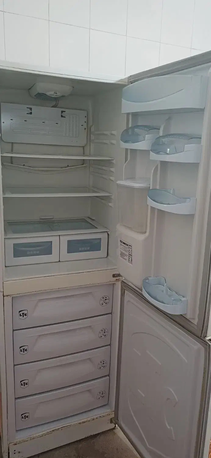 یخچال فریزر|یخچال و فریزر|بیرانوند, |دیوار