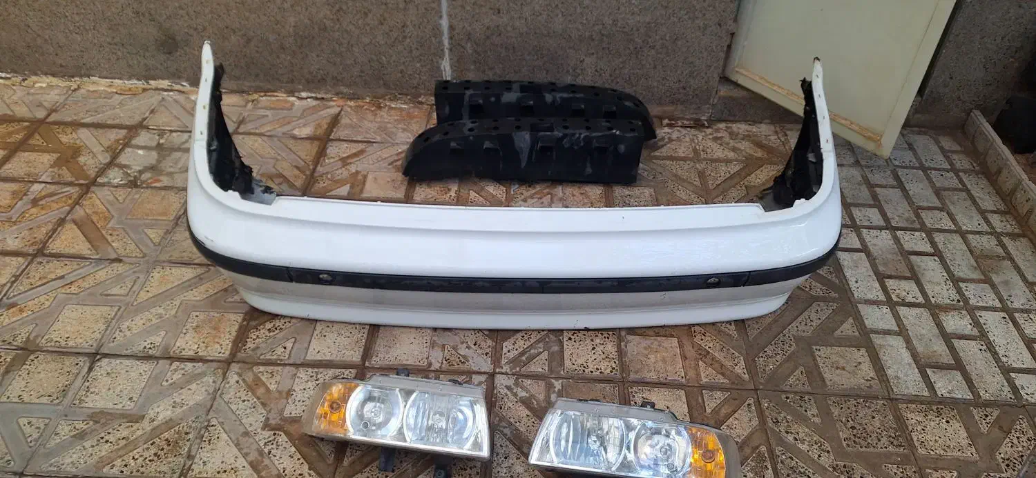 سپر جلو وعقب ودایاق جلو وعقب سپر وچراغ جلو|قطعات یدکی و لوازم جانبی|خرمدره, |دیوار