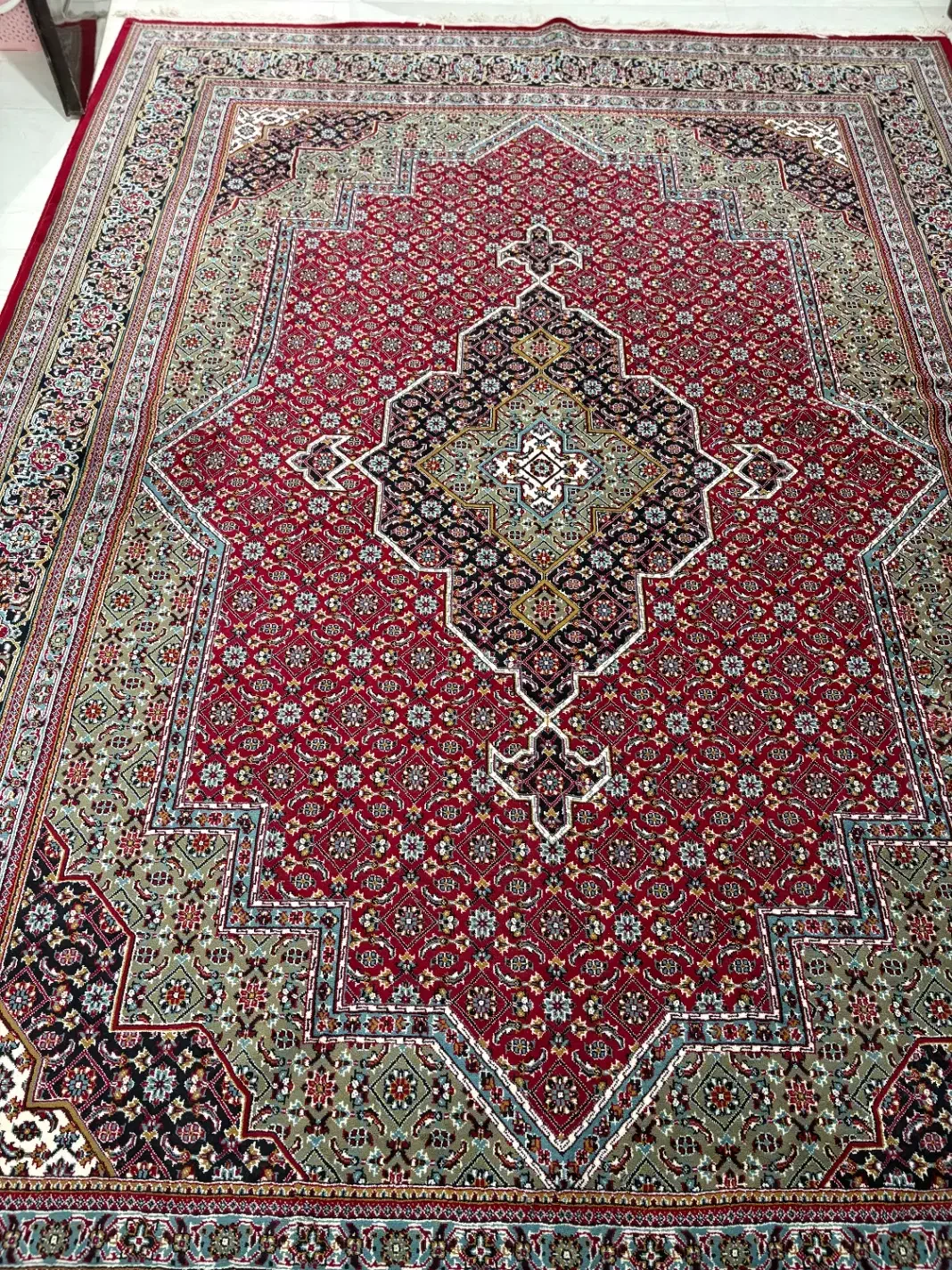 فرش ۹متری|فرش|چاف و چمخاله, |دیوار