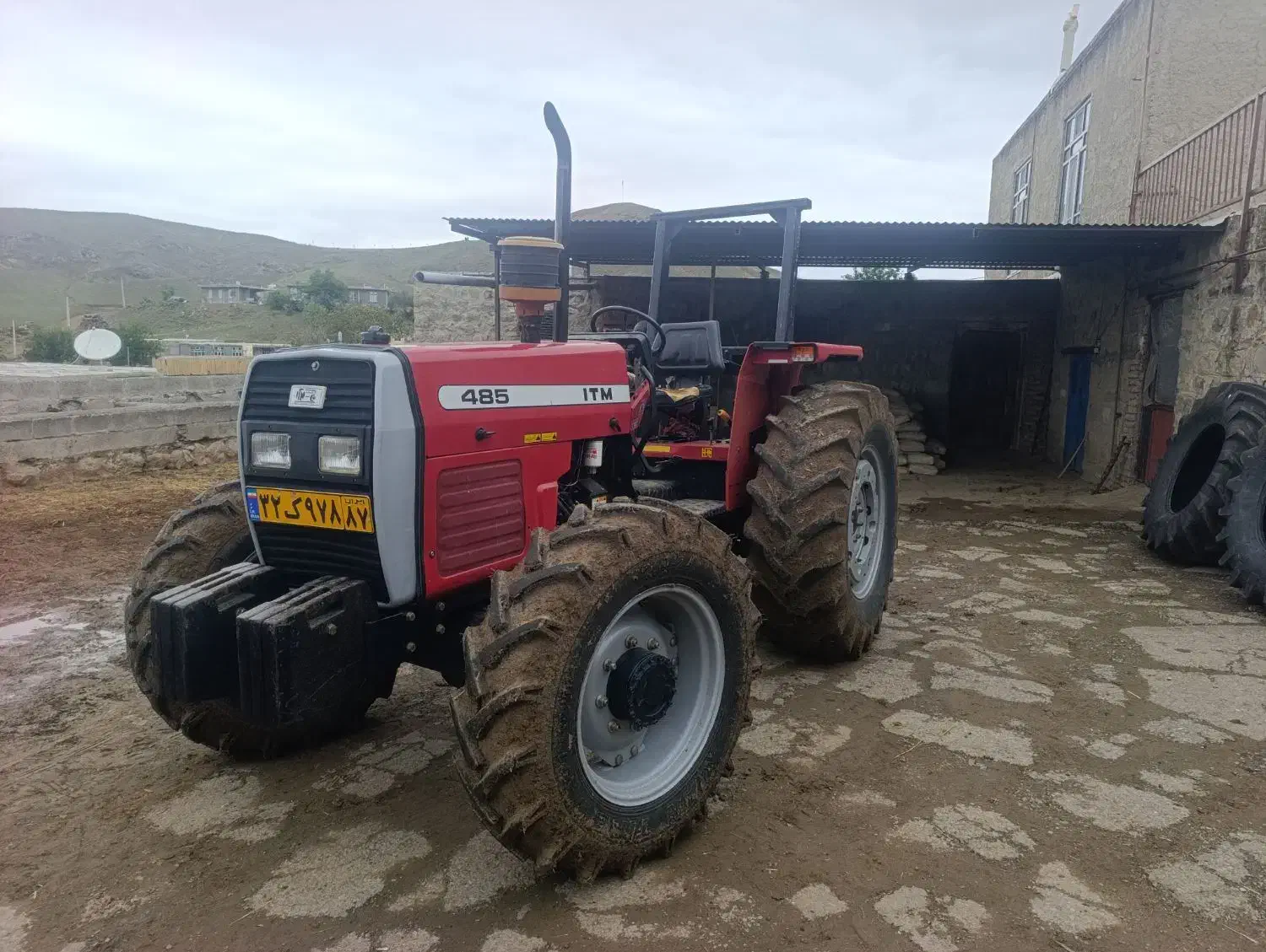 تراکتور ۴۸۵|خودرو سنگین|آبش احمد, |دیوار