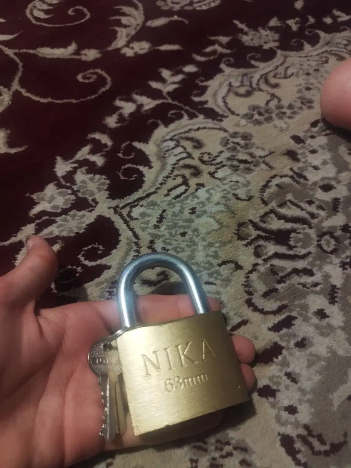 قفل بزرگ|ابزارآلات|زنجان, |دیوار