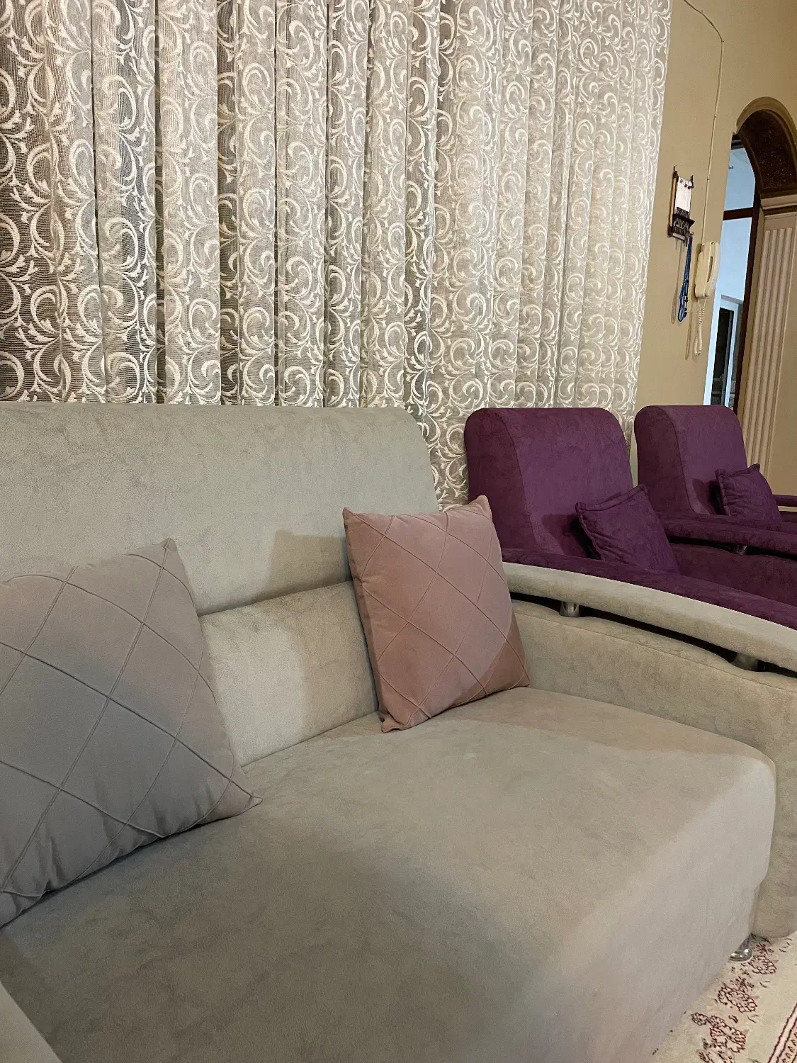 مبل|مبلمان خانگی و میز عسلی|شیروان (خراسان), |دیوار