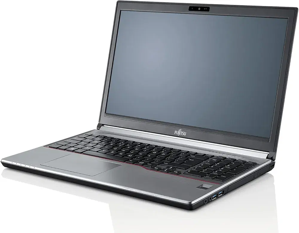 لپ تاپ Fujitsu i76thرم8GBهاردssd256از دم قسط|رایانه همراه|کرج, اصفهانیها|دیوار