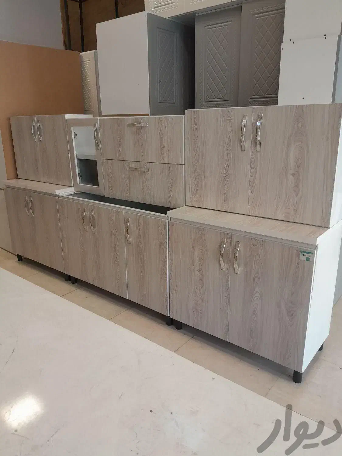 کابینت گالــوانیــزه درب چوب|مصالح و تجهیزات ساختمان|سراب, |دیوار