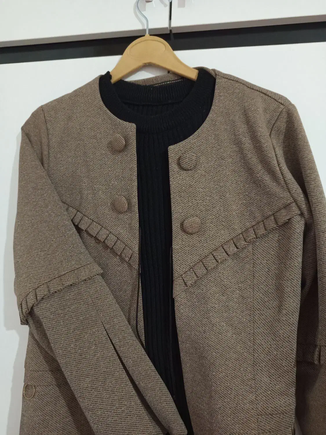 مانتو|لباس|طاغنکوه, |دیوار