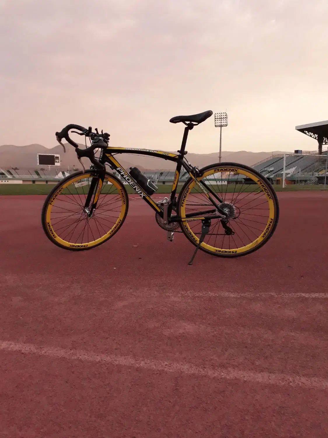 دوچرخه کورسی phoenix|دوچرخه، اسکیت، اسکوتر|اصفهان, شهشهان|دیوار