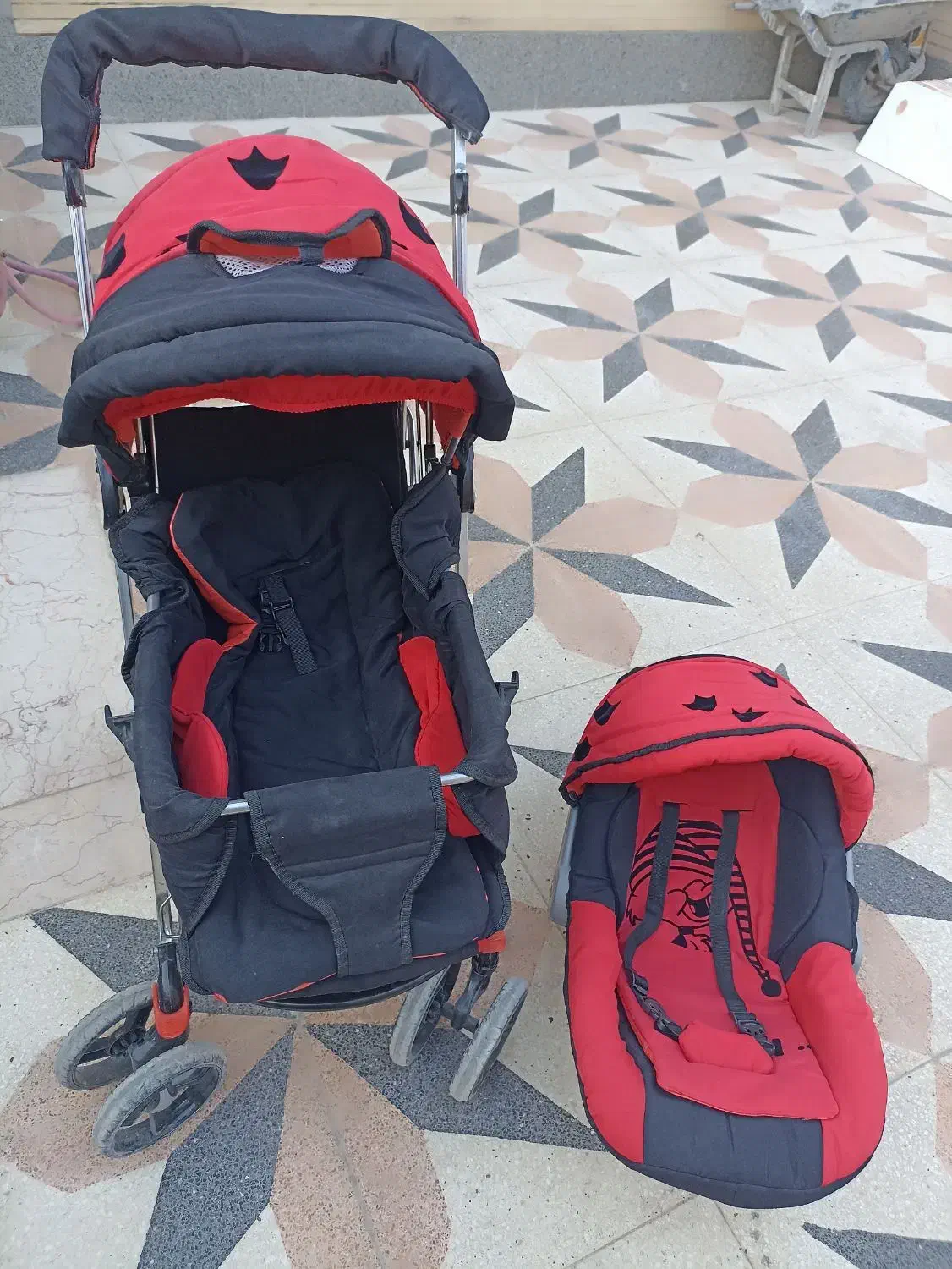 کالسکه و کلیر|کالسکه و لوازم جانبی|پیر بکران, |دیوار