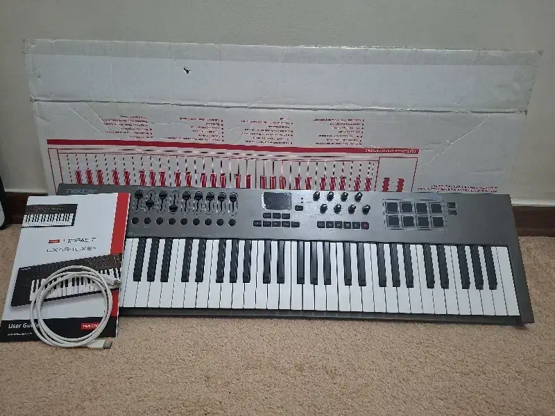 میدی کنترلر Nectar impact Lx61+|پیانو، کیبورد، آکاردئون|کرمان, |دیوار