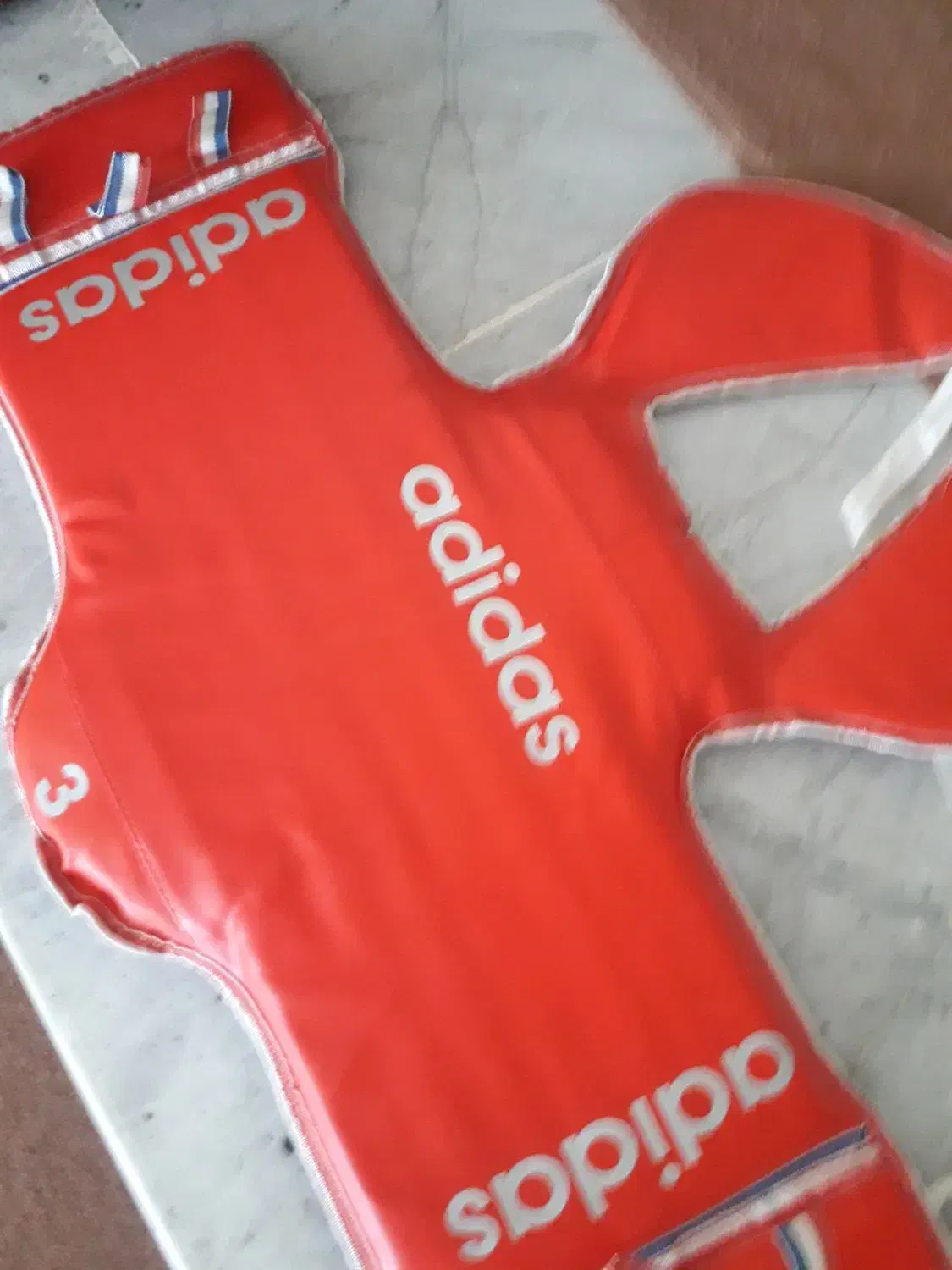 هوگو|تجهیزات ورزشی|تربت جام, جامی|دیوار