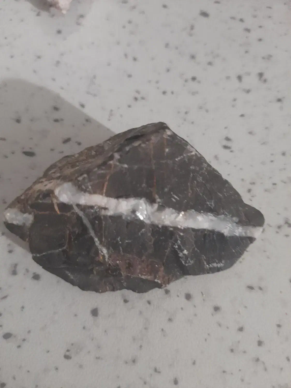 سنگ|جواهرات|قرچک, مهدیه|دیوار