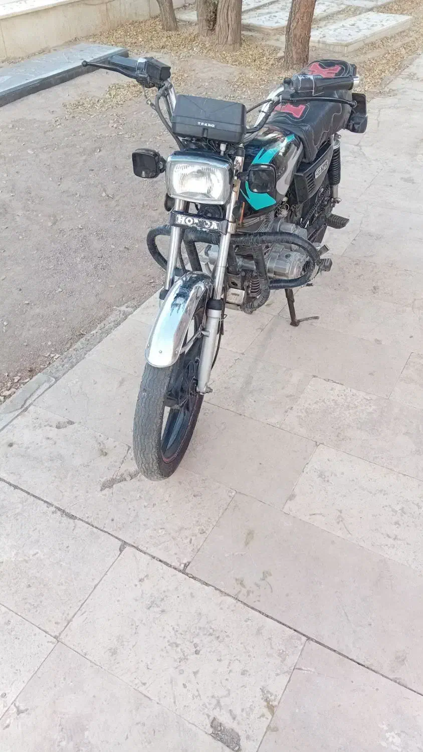 موتور 200|موتورسیکلت|زرندیه, |دیوار