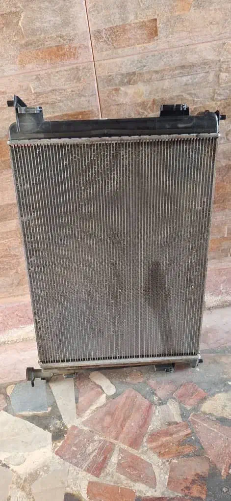 رادیاتور اسپرتیج|قطعات یدکی و لوازم جانبی|کیش, |دیوار