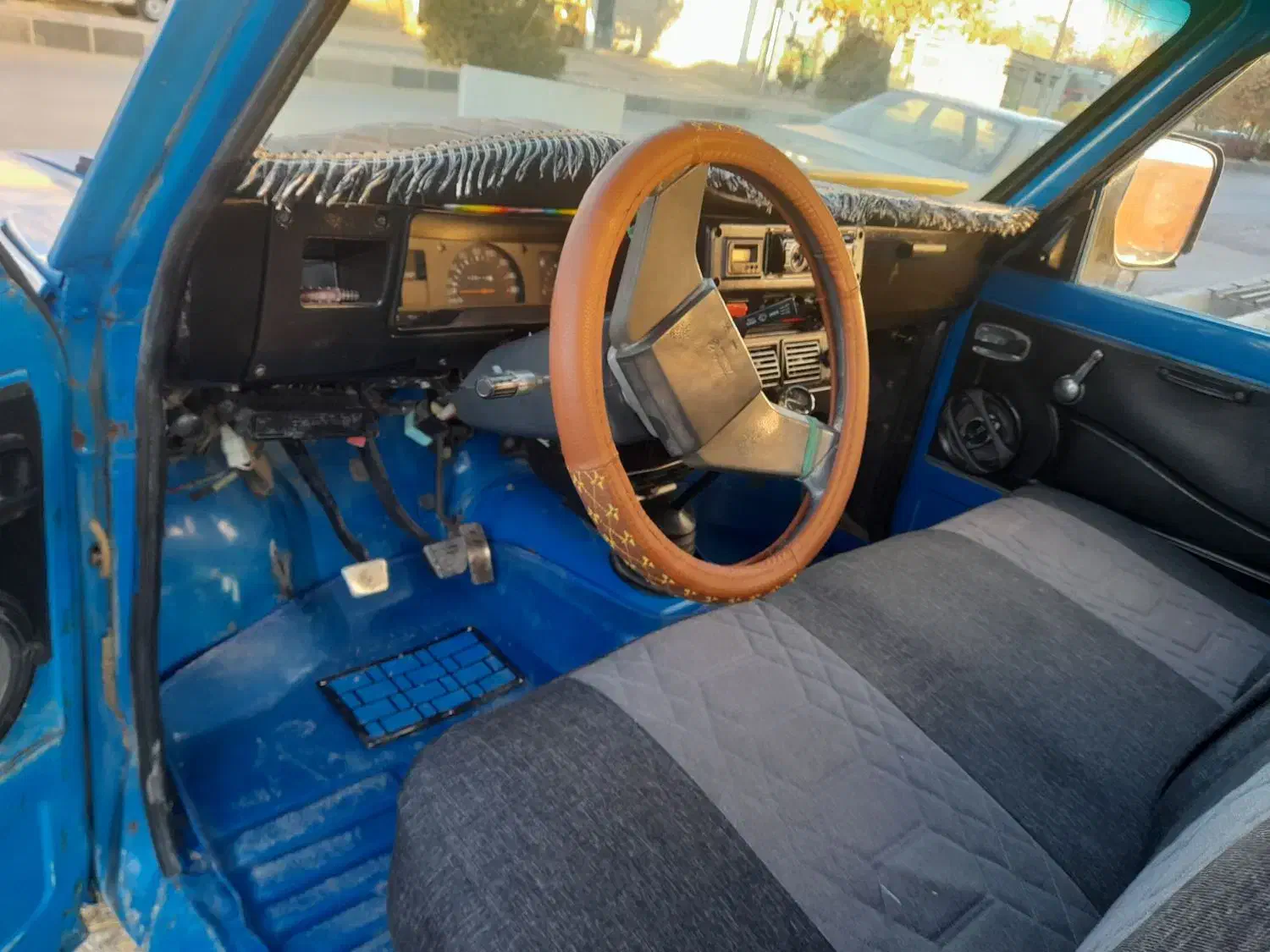 وانت نیسان ۲۴۰۰|خودرو سواری و وانت|رزن, |دیوار