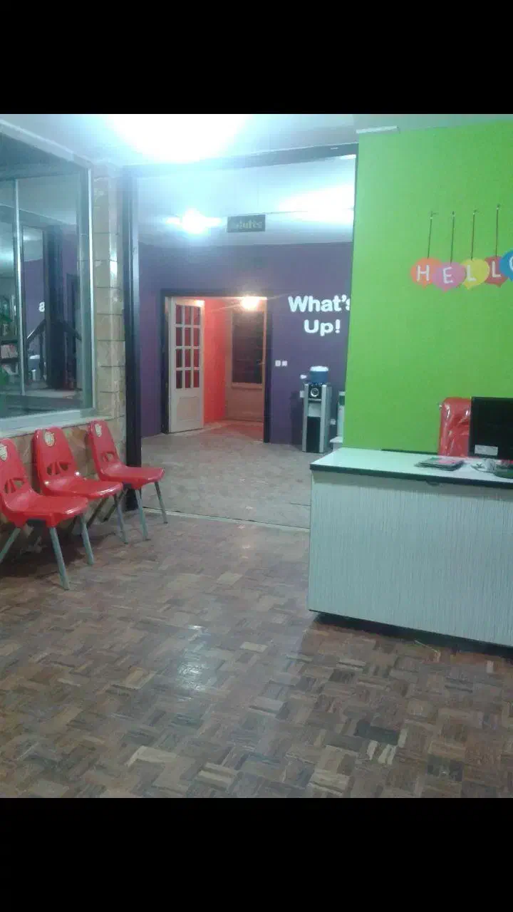 تجهیزات کامل آموزشی|میز تحریر و کامپیوتر|بجنورد, |دیوار